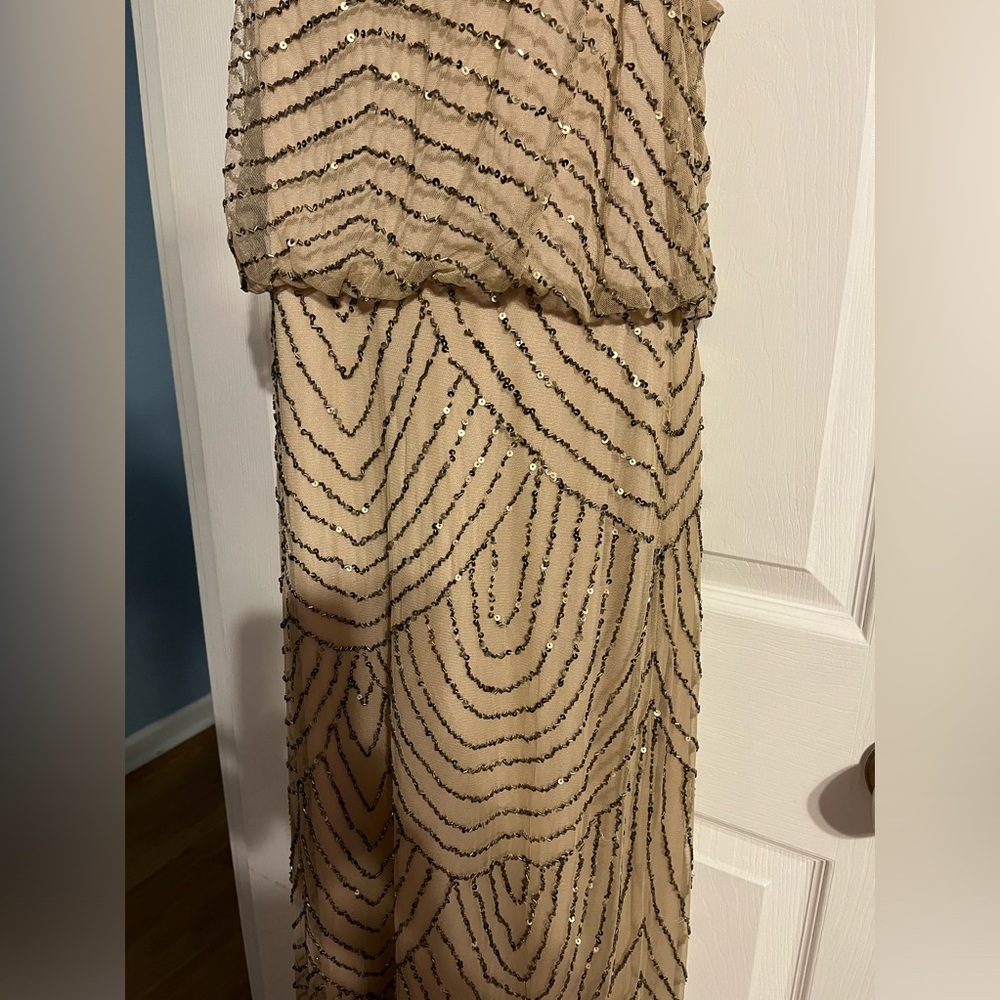 ADRIANNA PAPELL ART DECO BEADED BLOUSON GOWN IN TAUPE PINK SIZE 16 - Picture 7 of 17